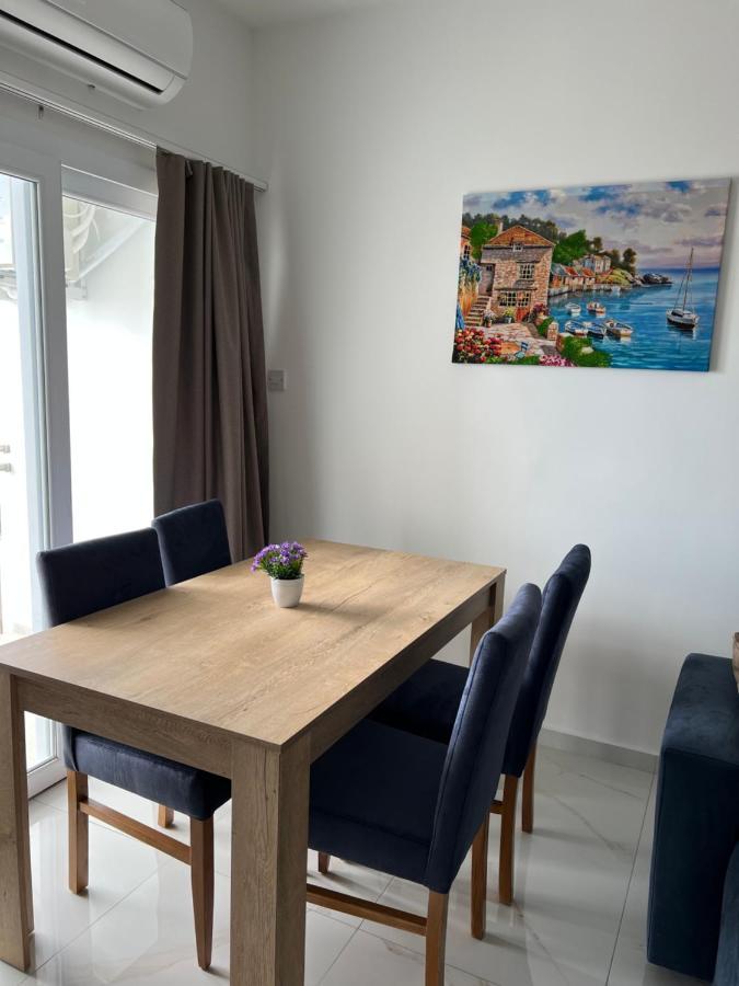 Tetris Apartment Spacious Comfortable Nicosia Eksteriør billede