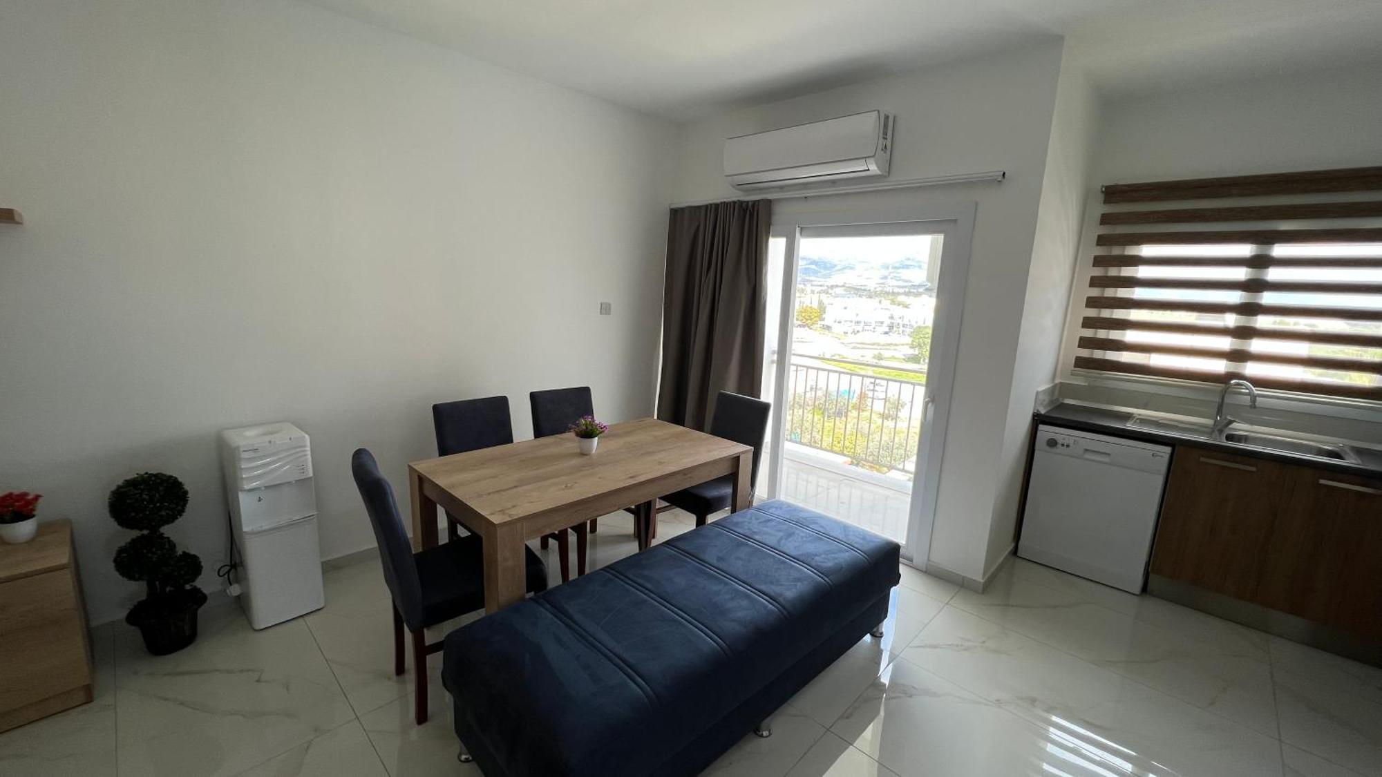Tetris Apartment Spacious Comfortable Nicosia Værelse billede