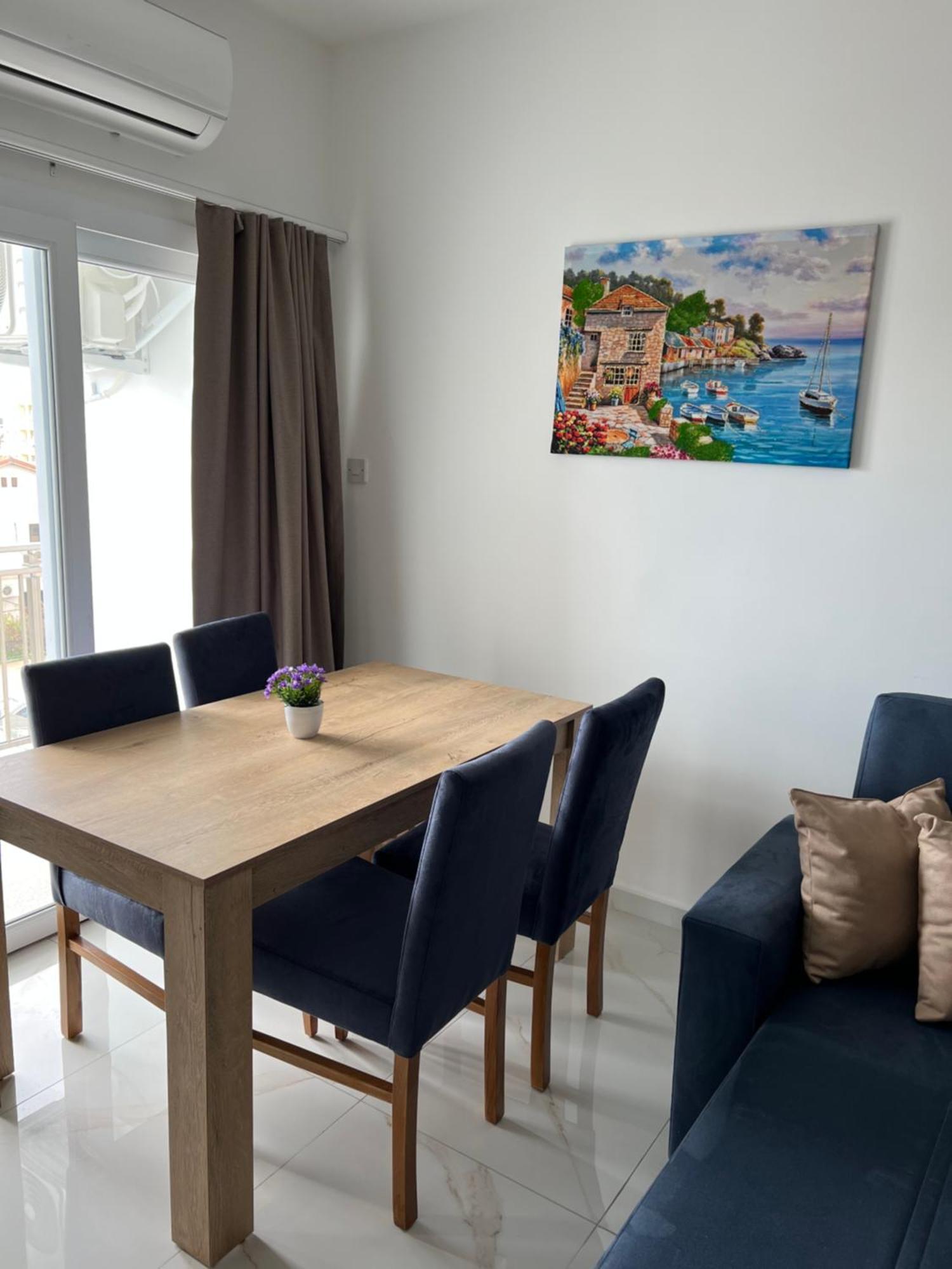 Tetris Apartment Spacious Comfortable Nicosia Værelse billede