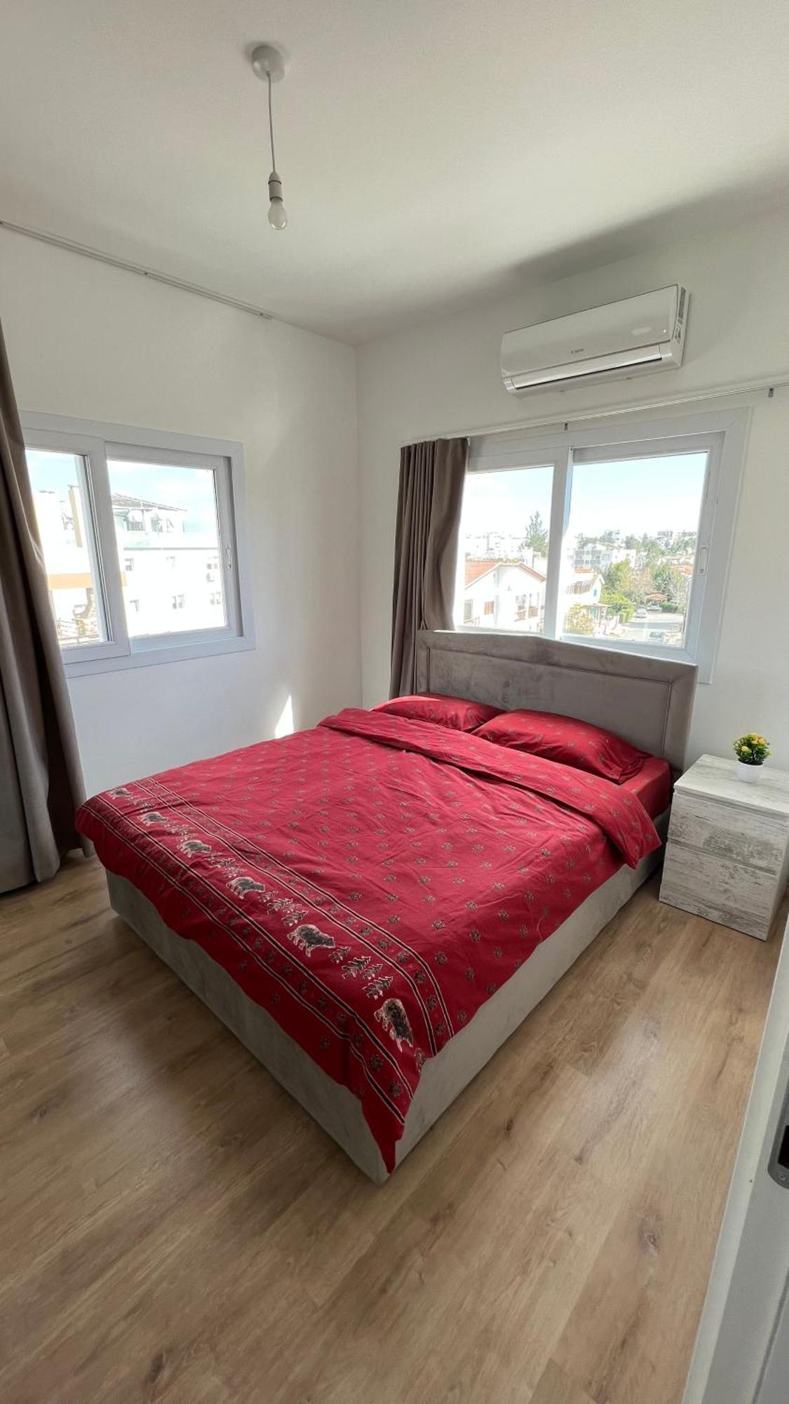 Tetris Apartment Spacious Comfortable Nicosia Værelse billede